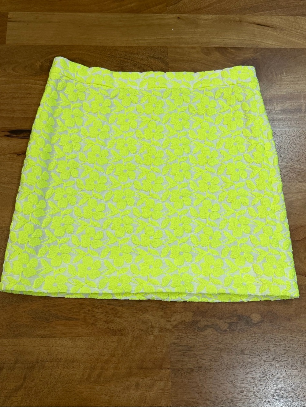 J. Crew Neon Yellow and Cream Floral Jacquard Mini Skirt Size 4 Like New
